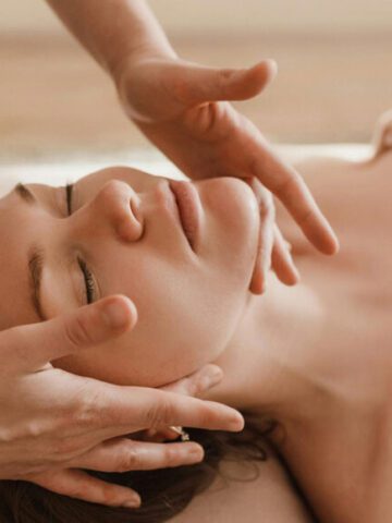 Facial