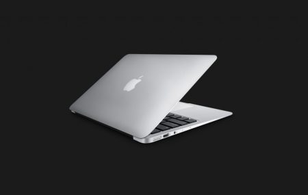 Apple Macbook